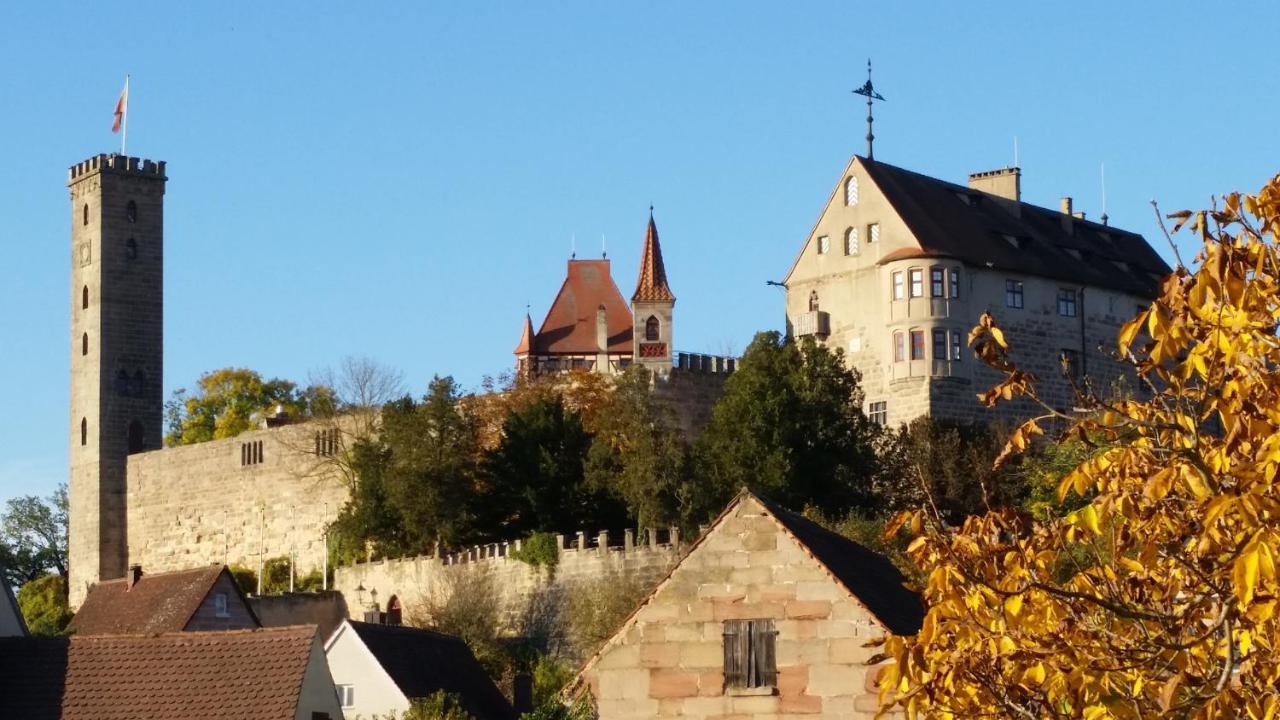 Apartments Am Tor Abenberg エクステリア 写真