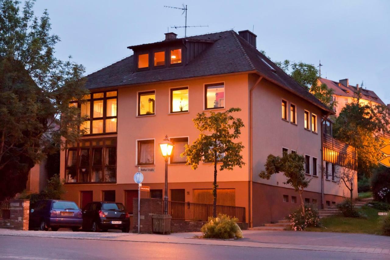 Apartments Am Tor Abenberg エクステリア 写真
