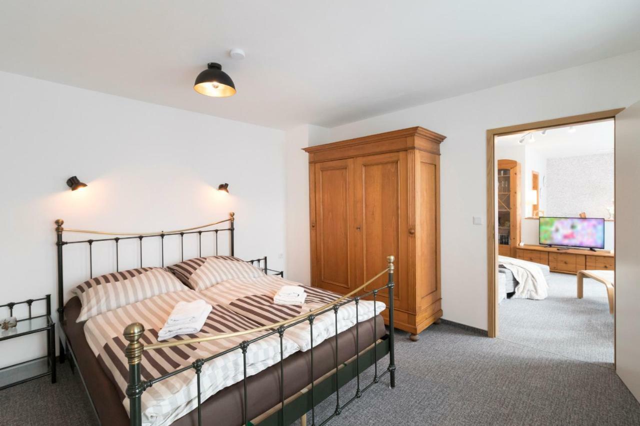Apartments Am Tor Abenberg エクステリア 写真